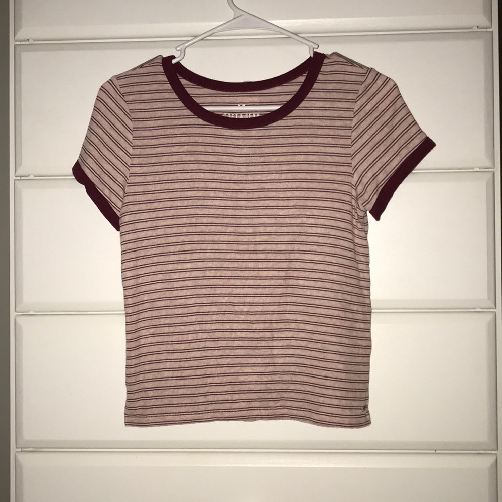 short sleeve American Eagle shirt